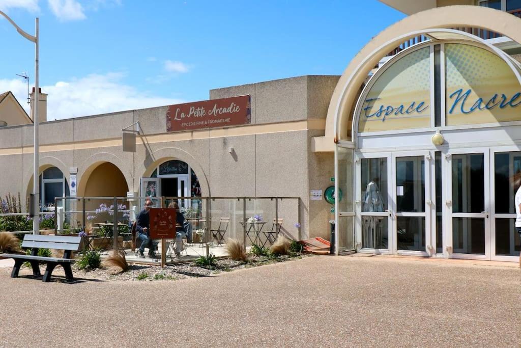 Maison Avec Terrasses A 300M De La Mer Juno Beach Bernieres-sur-Mer Екстер'єр фото