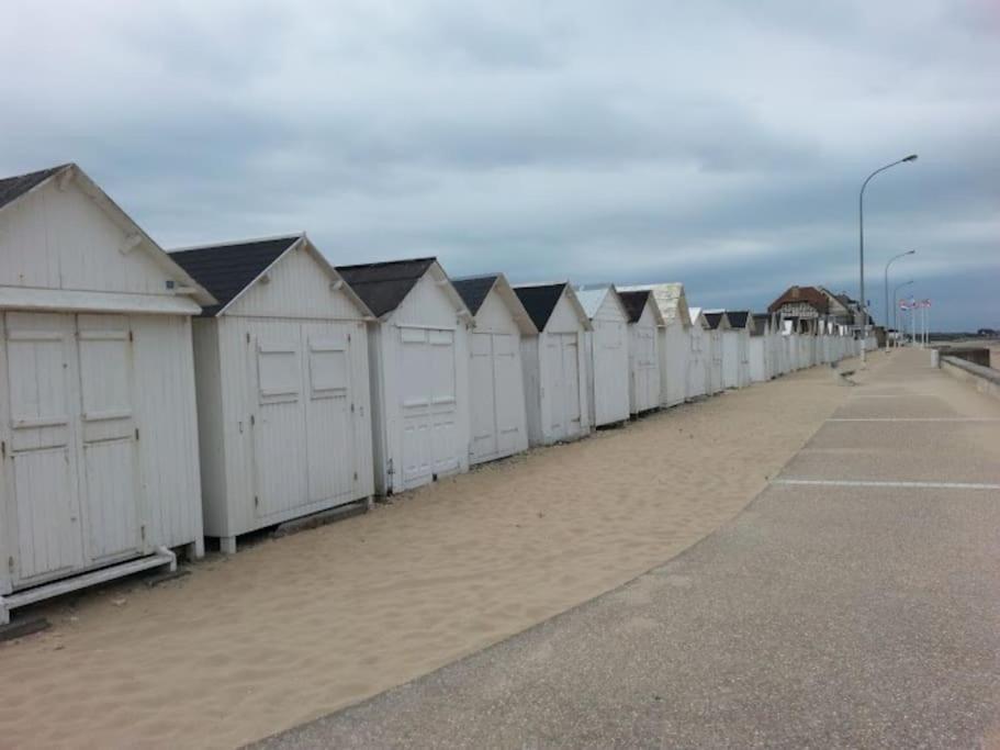 Maison Avec Terrasses A 300M De La Mer Juno Beach Bernieres-sur-Mer Екстер'єр фото