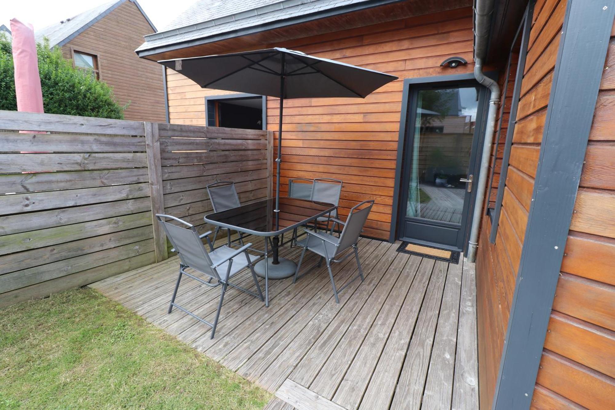 Maison Avec Terrasses A 300M De La Mer Juno Beach Bernieres-sur-Mer Екстер'єр фото